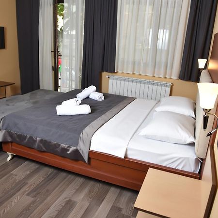 Yaffle Inn Shaki Boutique Hotel Şǝki Exterior foto