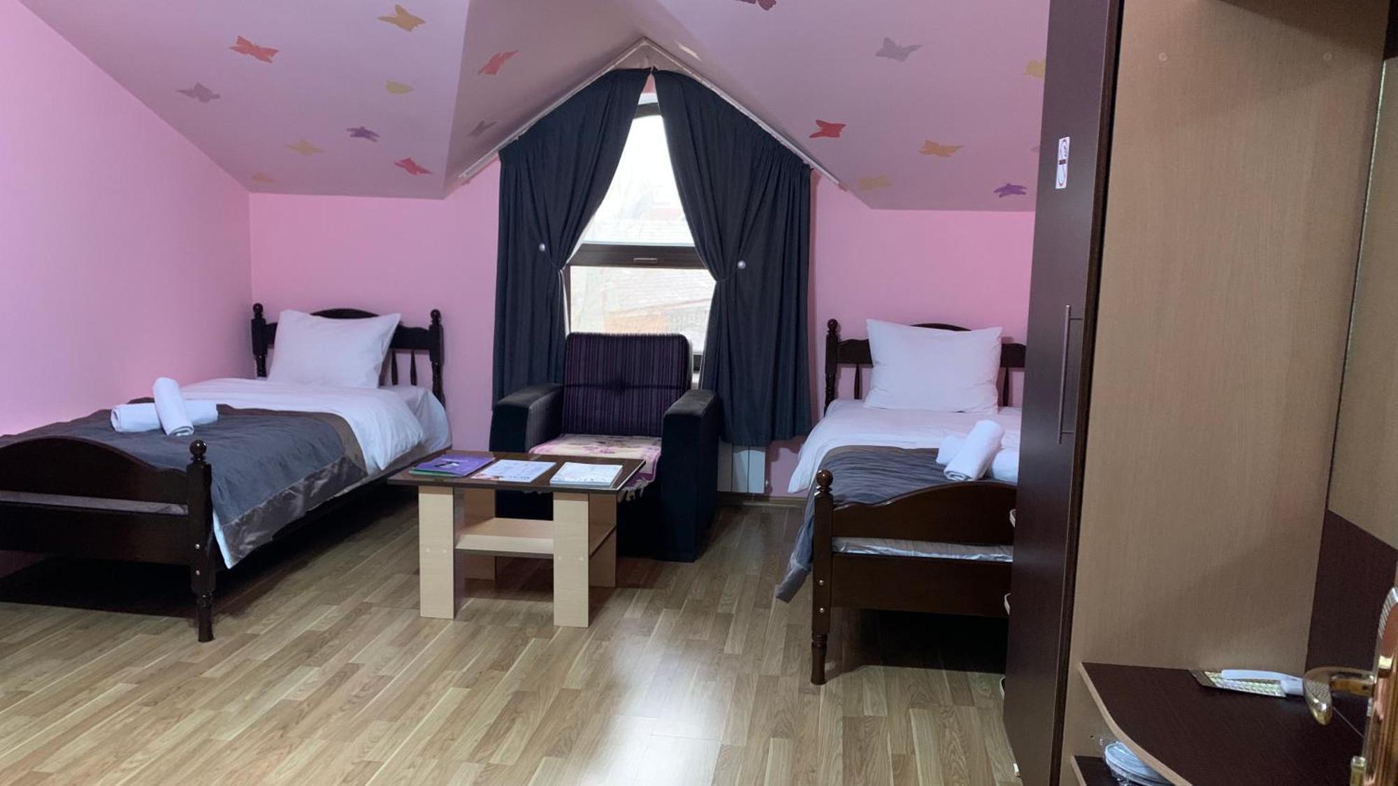 Yaffle Inn Shaki Boutique Hotel Şǝki Zimmer foto